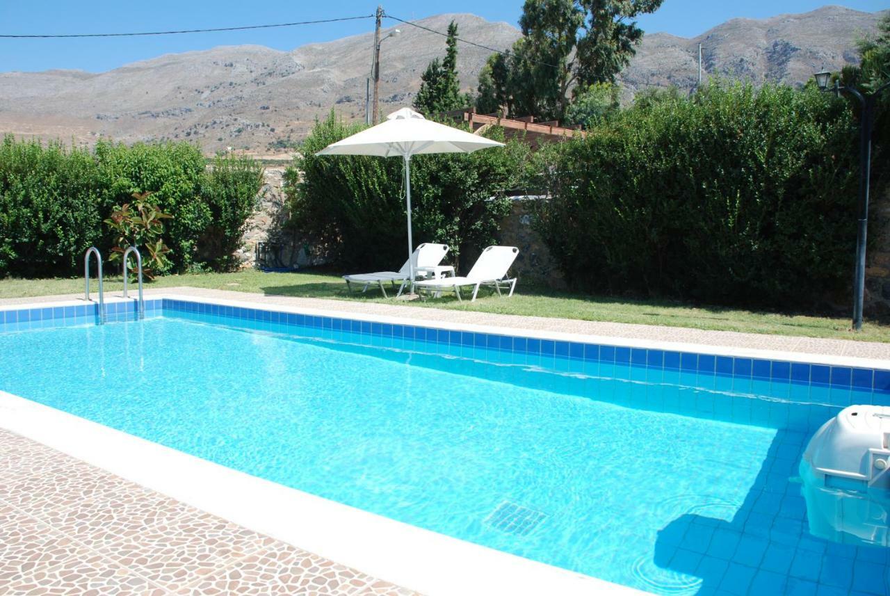 Villa With A Pool In Lefkogia Lefkogeia ภายนอก รูปภาพ